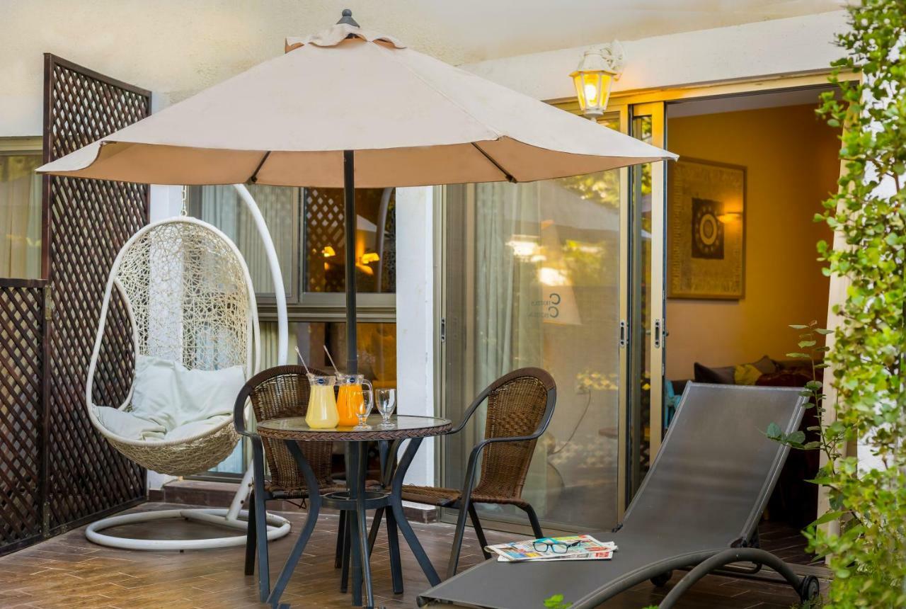 C Hotel Неве-Илан Экстерьер фото